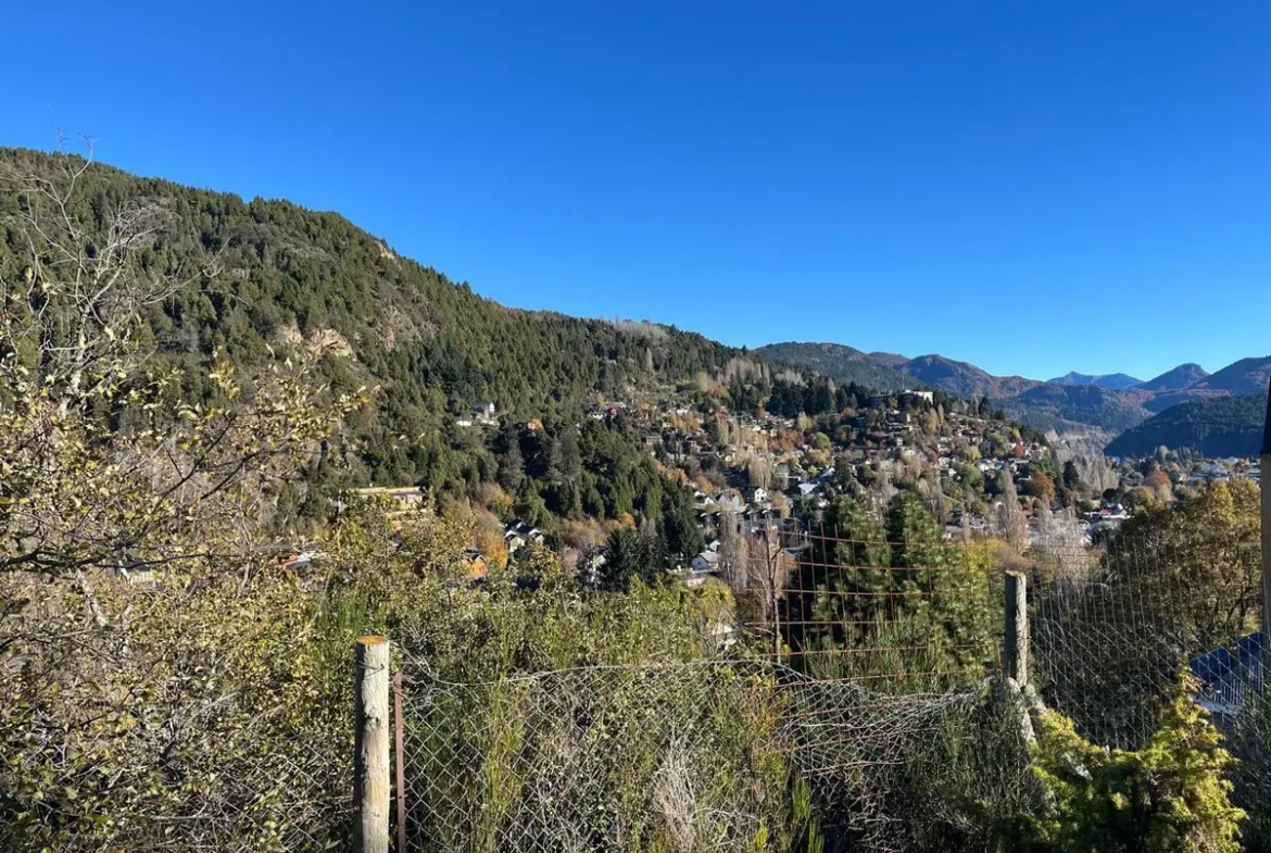 Lote en venta en barrio cerrado cascada Chica a pasos del centro de san Martin de Los Andes!!