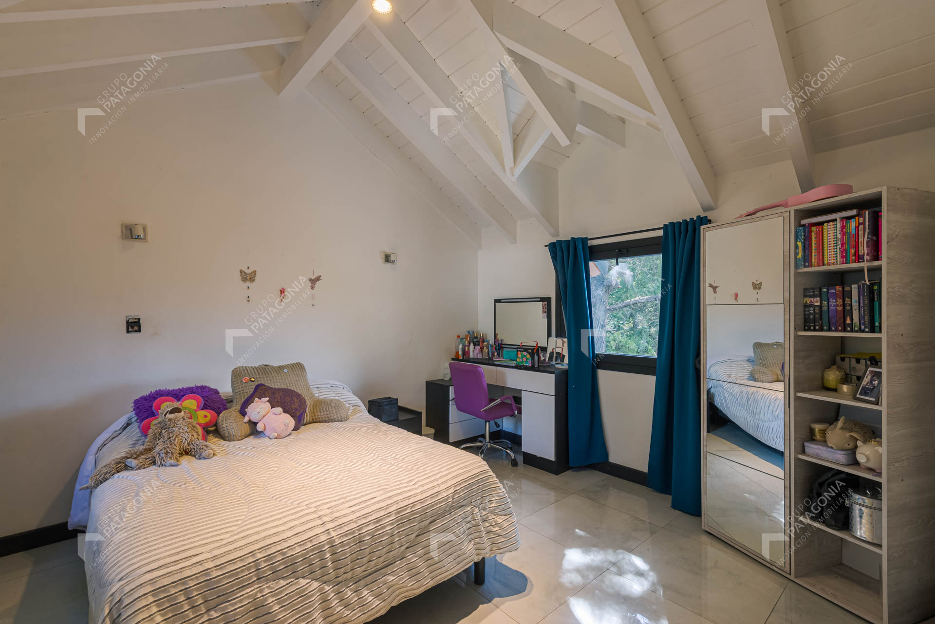 23 habitación planta alta alihuen arriba
